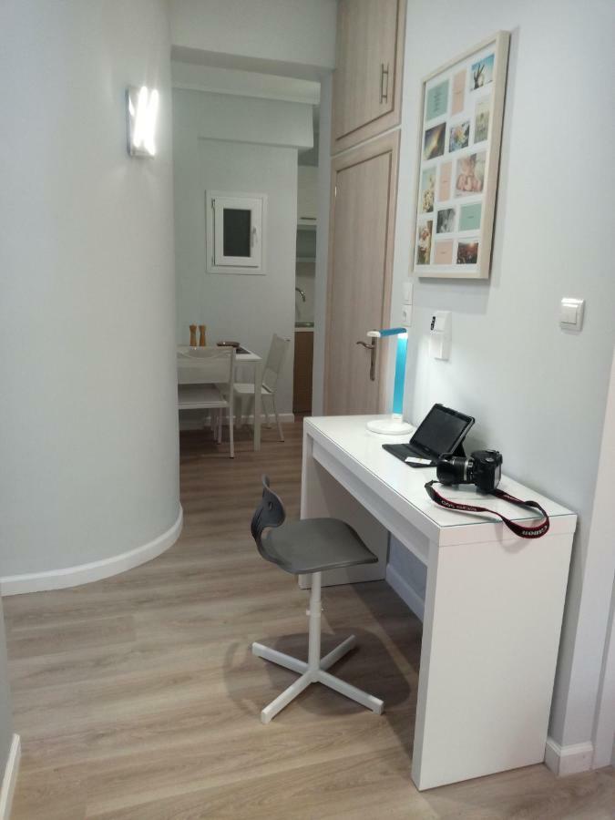 Apartamento Studio Natasha In The Area Of Kallithea Atenas Exterior foto